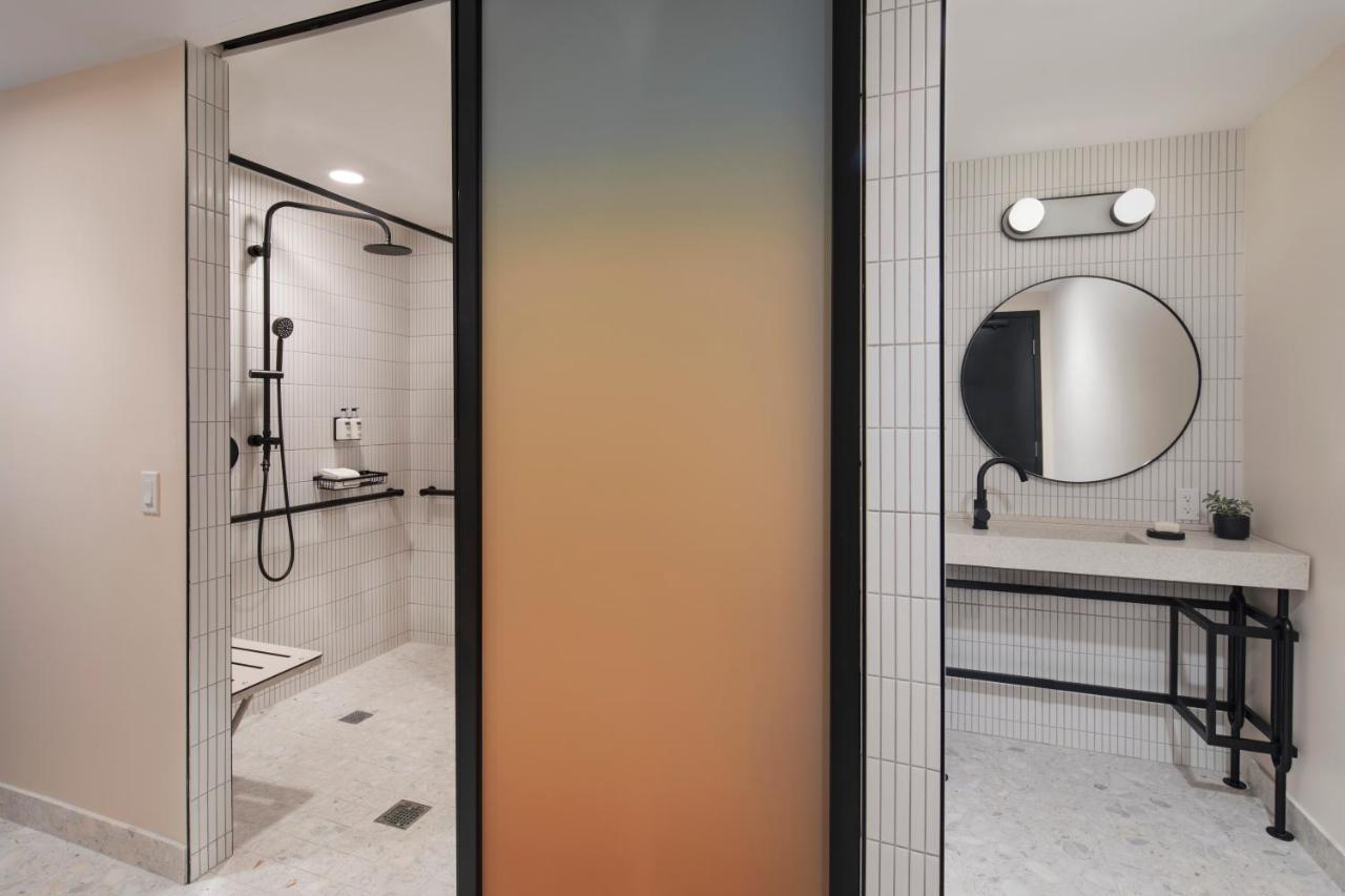 Moxy Miami South Beach Miami Beach Bagian luar foto