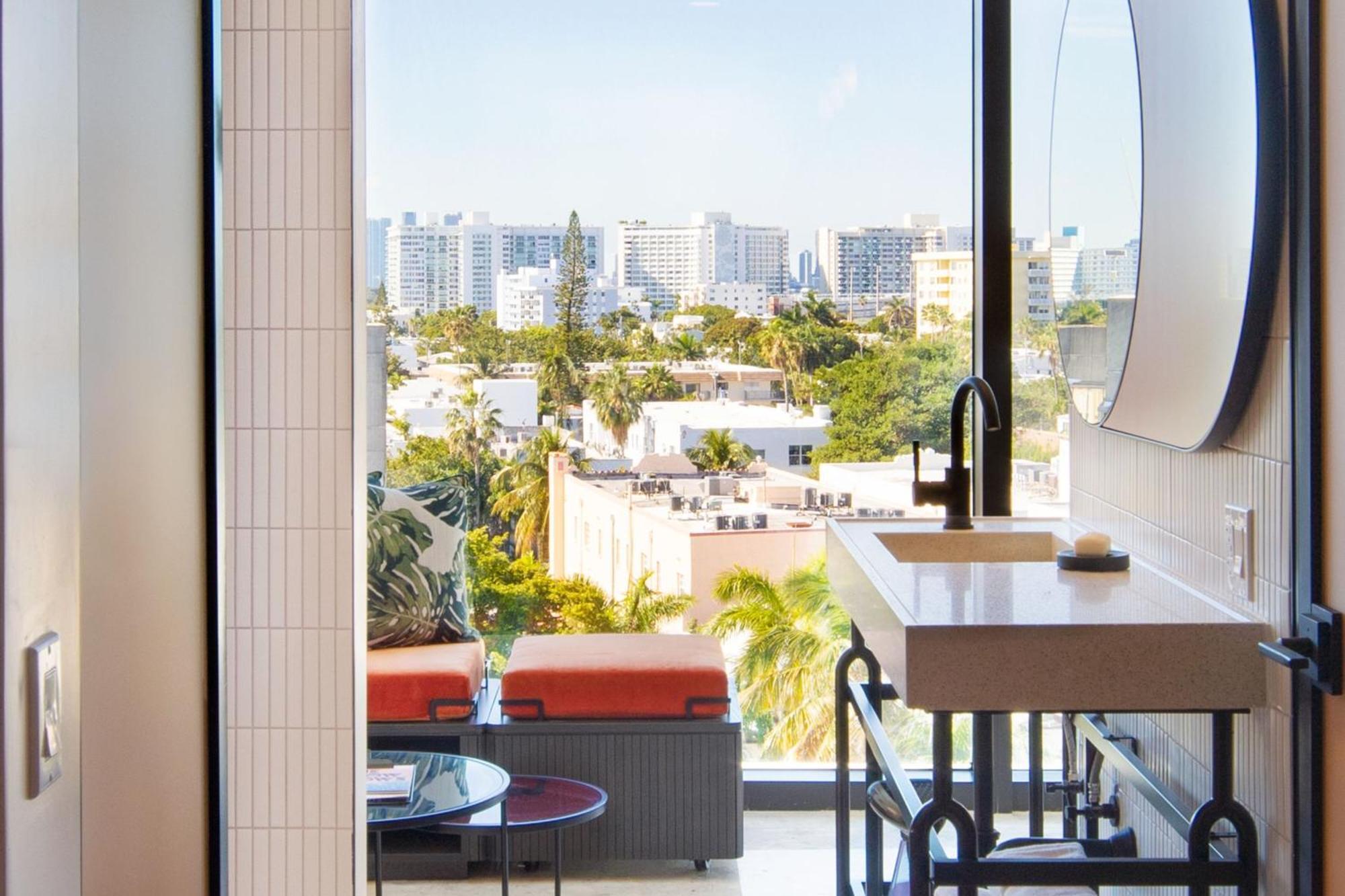 Moxy Miami South Beach Miami Beach Bagian luar foto